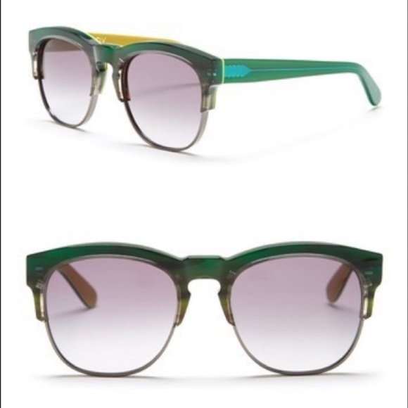 Wildfox Accessories - Wildfox ClubFox Wayfarer Sunglasses